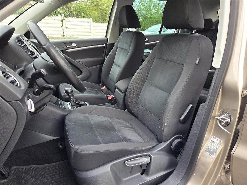 Volkswagen Tiguan 2,0 TDi DSG 4x4 Tažné z. Track - fotka 8 z 24