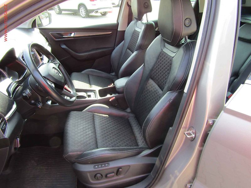 Škoda Karoq (2018) 2.0TDi 4x4, ČR, DSG, navi - fotka 9 z 16