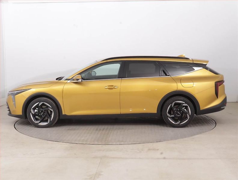 Kia K4 (2026) 1.6 T-GDI, Mrtvý úhel - fotka 3 z 18