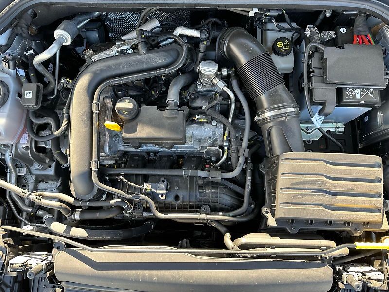 Škoda Scala 1,0 TSI / 85 kW Selection - fotka 22 z 22