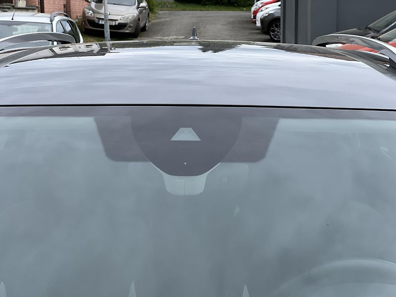 Škoda Kamiq 1.5TSi 110kw Top Selection ČR - fotka 39 z 45