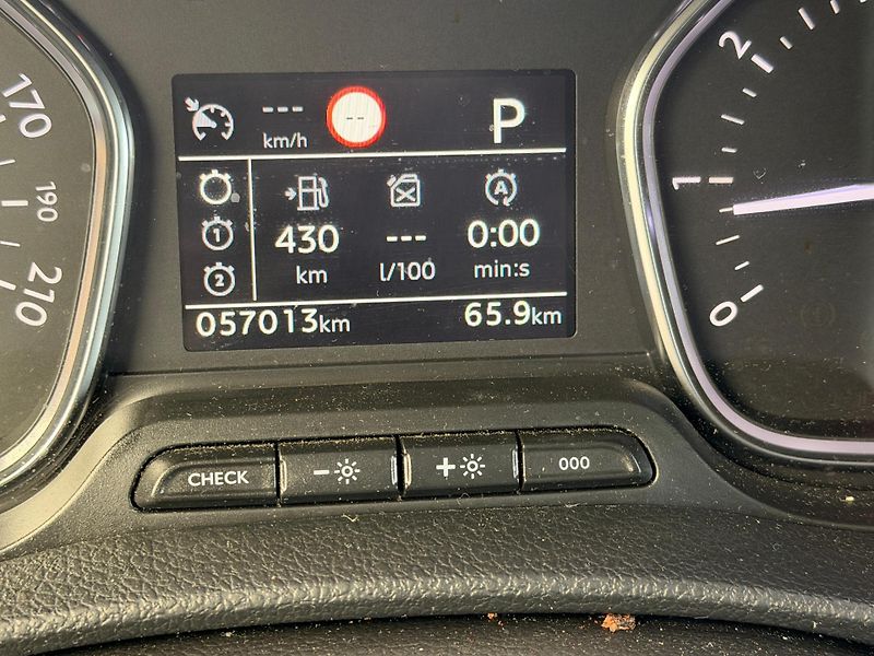 Toyota ProAce Verso 2.0-1.MAJ-DPH-AUT-BUSINESS - fotka 21 z 33