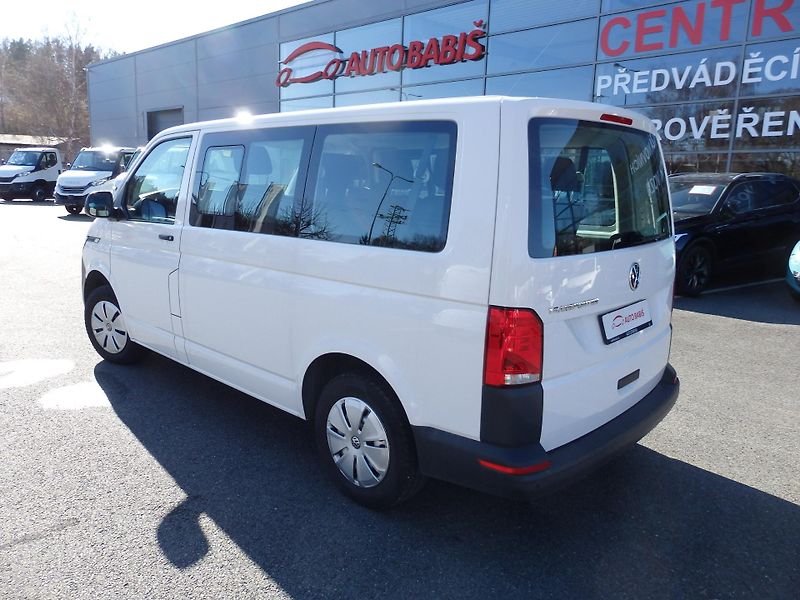 Volkswagen Transporter (2024) kombi DSG 9 míst - fotka 4 z 9