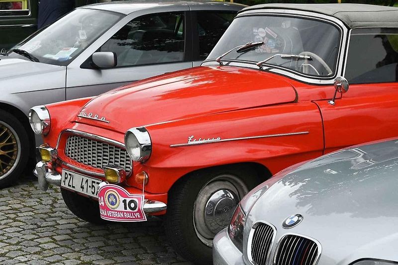 Pražská Veteran Rally v Kácově.