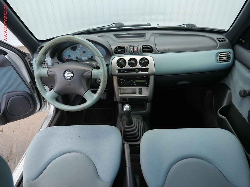 Nissan Micra (2002) 1.0 i, Klima - fotka 8 z 11