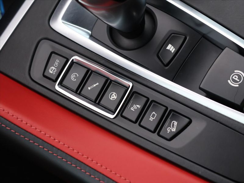 BMW X6 M 4,4 423kW xDrive Aut.klima C - fotka 30 z 38