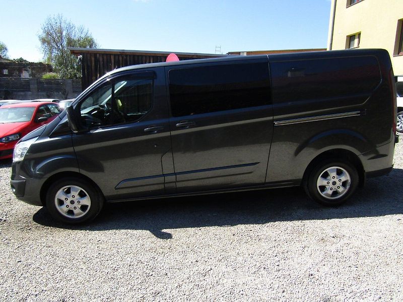 Ford Transit Custom (2016) 2.0 TDCi96kW BEZ KOROZE - fotka 3 z 28