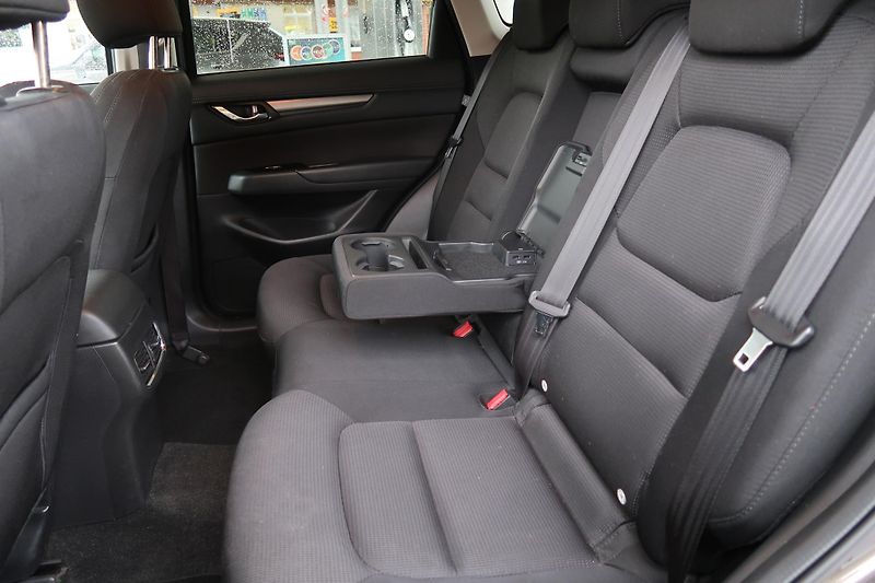Mazda CX-5 (2018) 2,0 G165 Challenge,tažné,serv. - fotka 15 z 29
