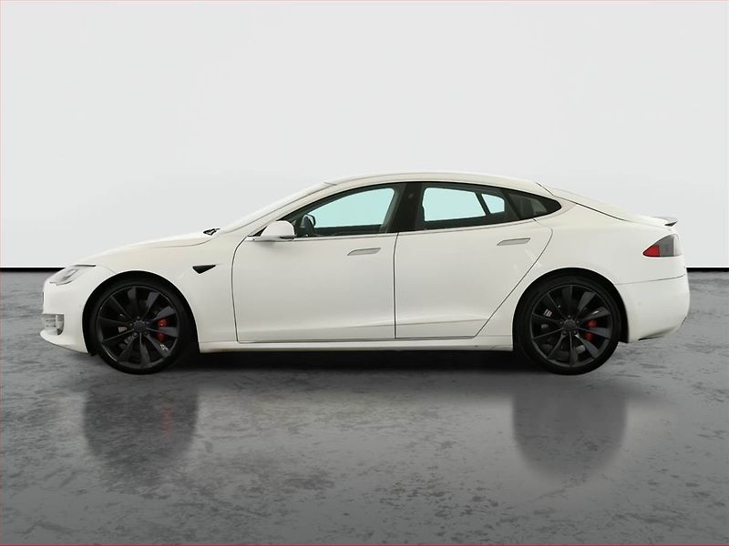 Tesla Model S (2017) 100D, SoH 93% - fotka 3 z 21