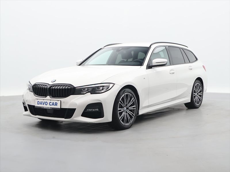 BMW Řada 3 2,0 320d 140kW xDrive M Paket - fotka 3 z 38
