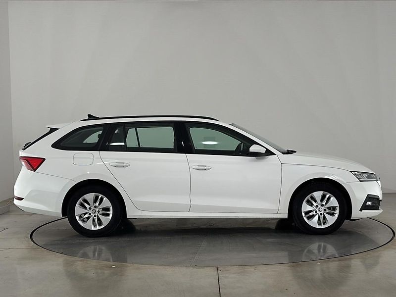 Škoda Octavia Ambition - fotka 16 z 26