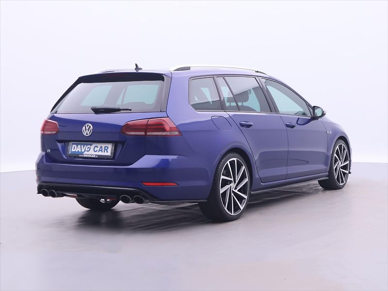 Volkswagen Golf 2,0 TSI R 228kW 4M DSG Virtual - fotka 7 z 40