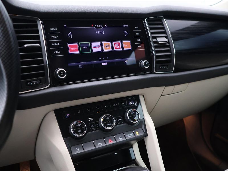 Škoda Kodiaq 2,0 TDI DSG CZ Style Plus DPH - fotka 16 z 26