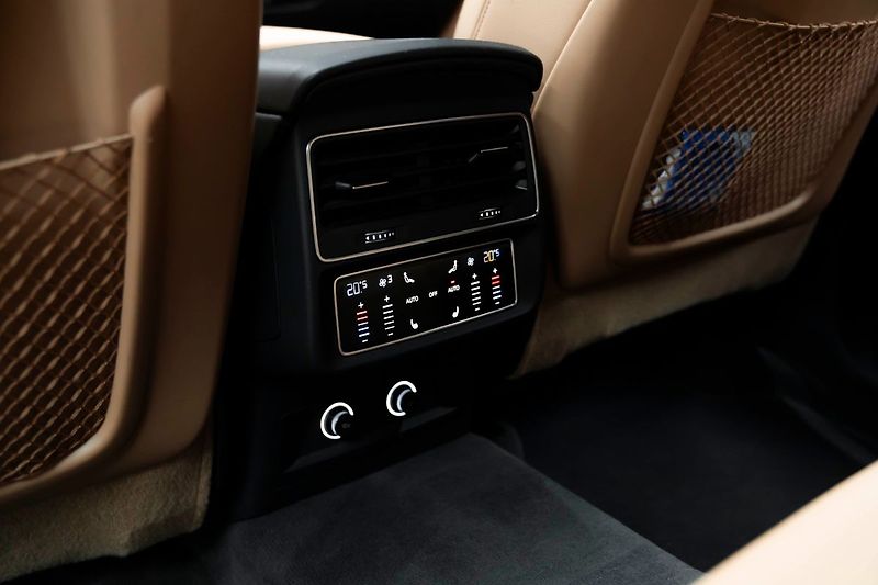 Audi Q8 - fotka 18 z 20