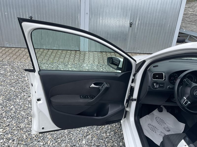 Volkswagen Polo 1.4MPi 85PS CITY BI-FUEL VW 1A - fotka 91 z 177