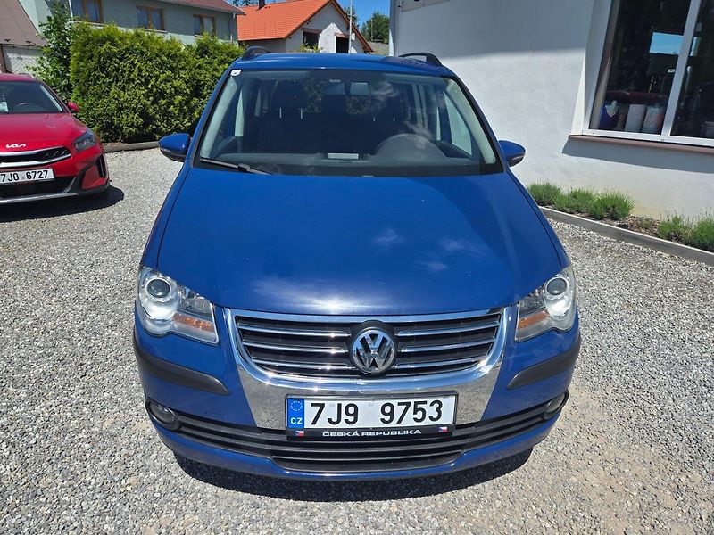 Volkswagen Touran (2009) 1.9 TDI Serviska,Rozvody - fotka 7 z 25