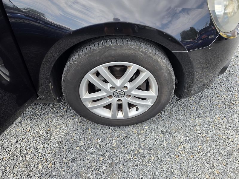 Volkswagen Golf 1.4 TSI 90 kW 6ti Kamera  - fotka 6 z 17