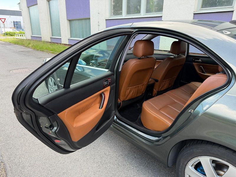 Peugeot 607 2,7 HDI V6 - fotka 11 z 26