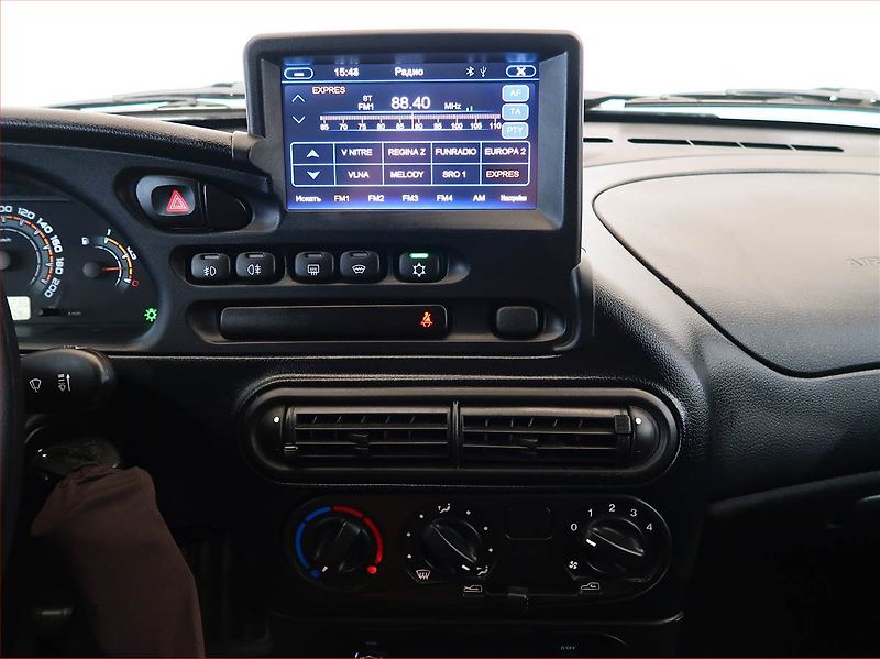 Lada Niva (2021) Urban 1700 i, LPG, 4X4 - fotka 12 z 15