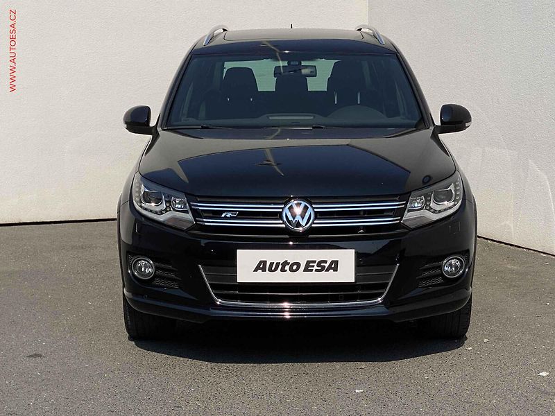 Volkswagen Tiguan (2013) 2.0 TSi 4x4 R-line, Sport - fotka 2 z 17