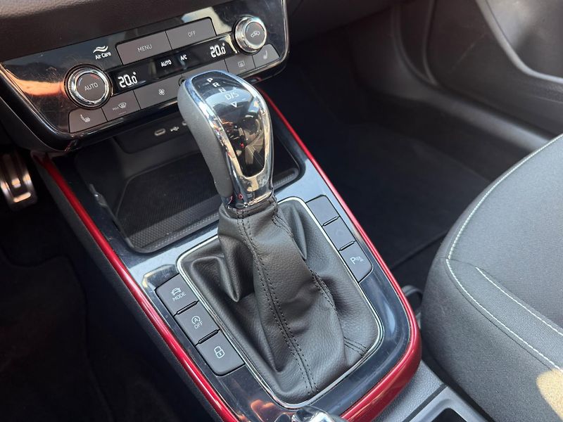 Škoda Fabia Monte Carlo 1.5 TSI 110kw DSG - fotka 19 z 24