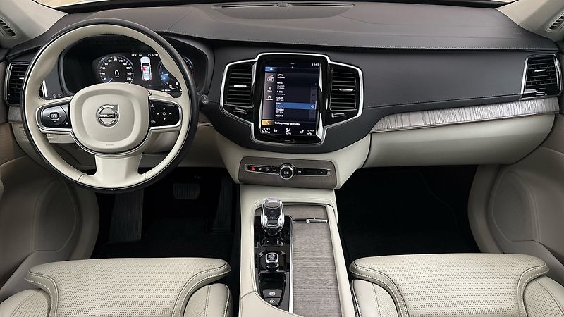 Volvo XC90 2.0 B5 AUT AWD Inscription - fotka 8 z 33