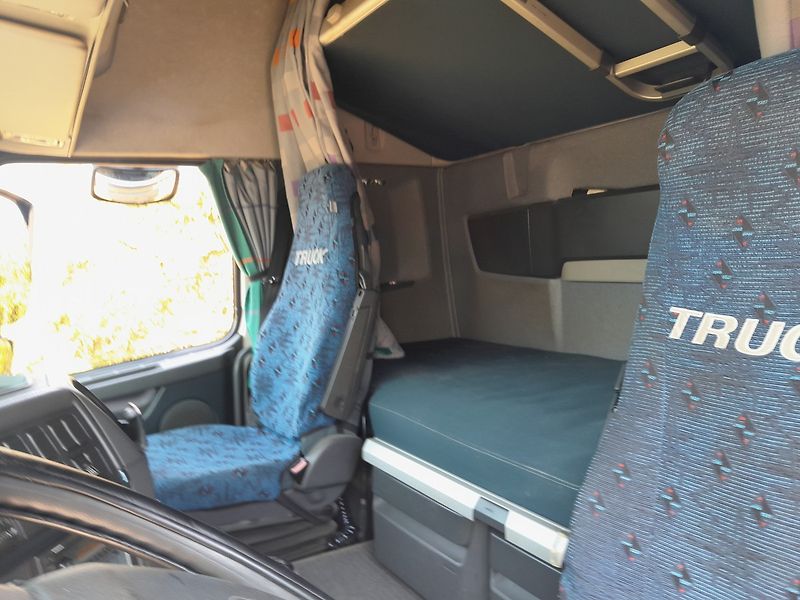 Volvo FH 500 LowDeck - fotka 23 z 39