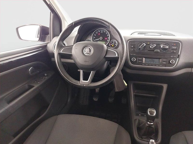 Škoda Citigo (2015) Ambition 1.0 MPI, Serv.kniha - fotka 7 z 17