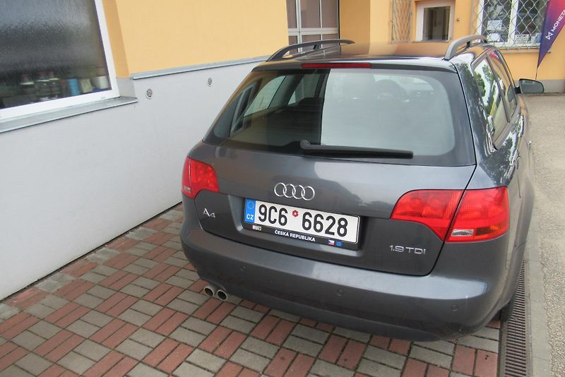 Audi A4 1.9 TDi  AUT. KLIMA  - fotka 4 z 20