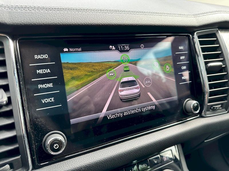 Škoda Kodiaq (2022) 2.0 TDI 147 kW Style 4x4 DSG - fotka 17 z 28