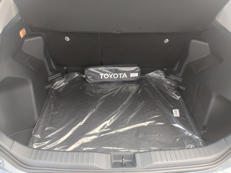 Toyota Yaris Cross (2026) 1.5 FHEV Comfort Winter - fotka 12 z 12