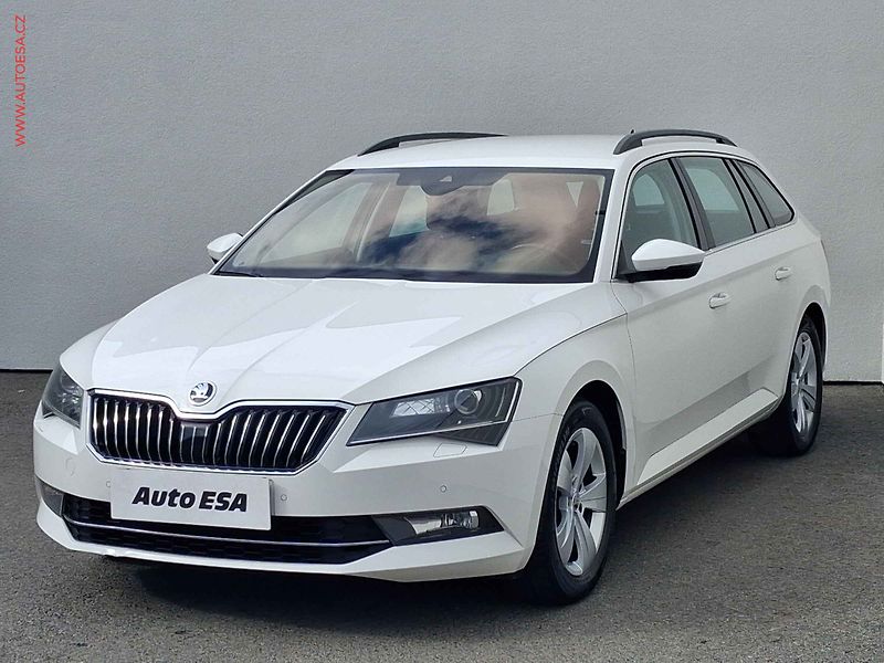 Škoda Superb (2018) 2.0TDi, Style, STK9/28 - fotka 3 z 19