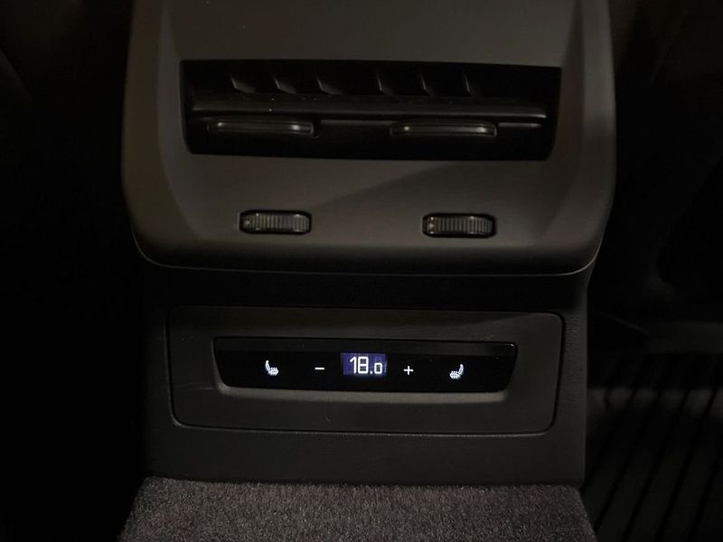Audi A5 TDI q S-Line Tech Pro Venti - fotka 16 z 17