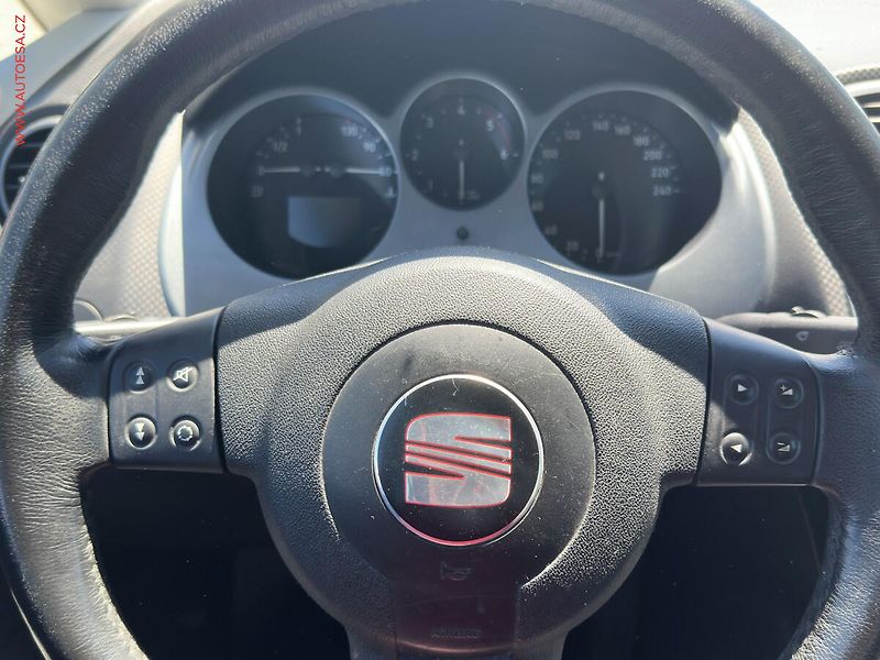 Seat Altea (2006) 2.0 TDi, DSG, AC, temp - fotka 12 z 17