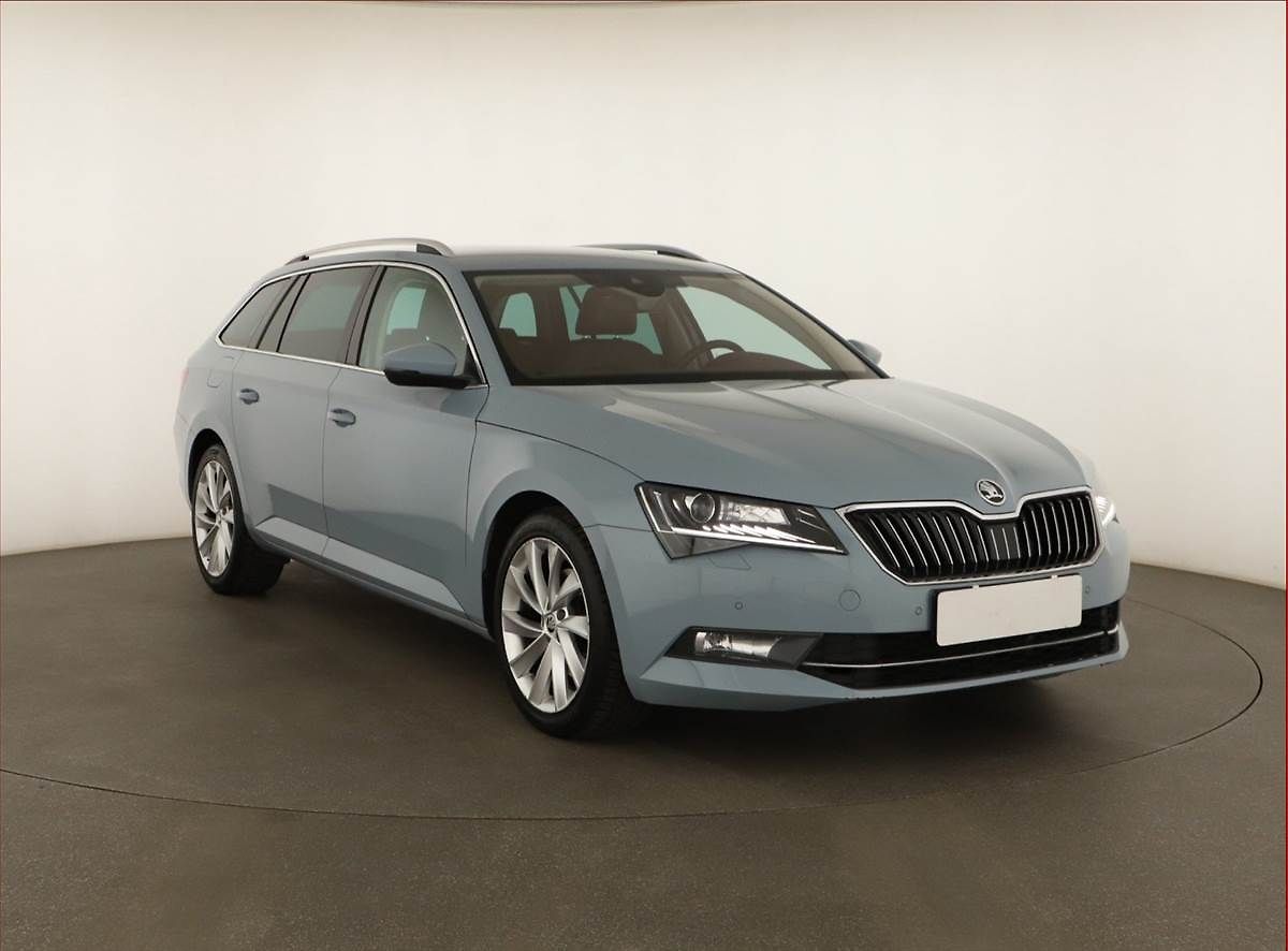 Škoda Superb 2.0 TDI, Automat, Kůže, Navi
