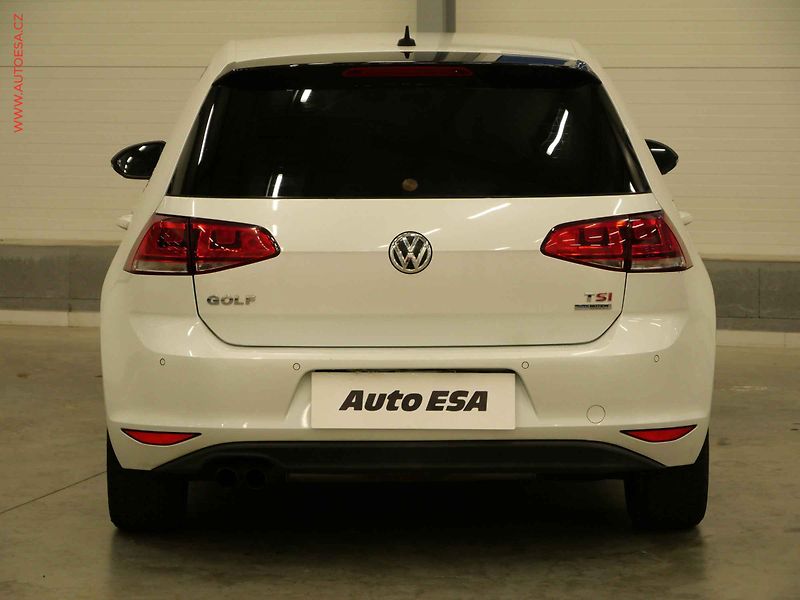 Volkswagen Golf (2013) 1.4TSi, LED, AC - fotka 5 z 19