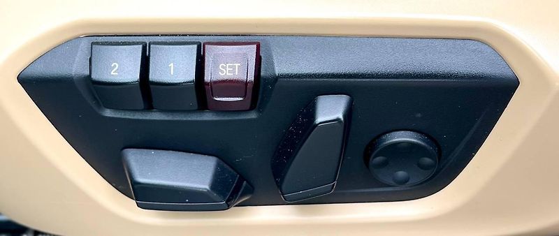 BMW X3 (2017)  XDRIVE28I AUTOMAT 2017 180KW - fotka 10 z 35