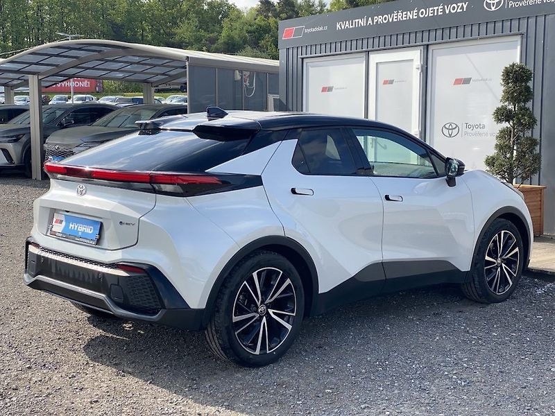 Toyota C-HR 1.8HEV, ČR, Executive, záruka - fotka 7 z 13