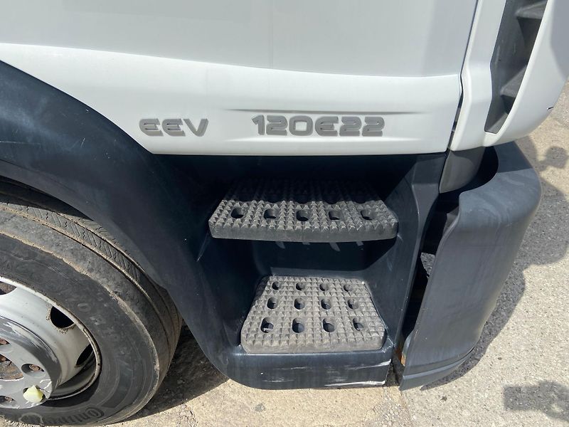 Iveco Eurocargo (2012) ML120E22, Euro 5, čelo - fotka 12 z 20