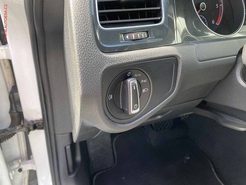 Volkswagen Golf (2017) 1.6 TDi, Comfortline, DSG - fotka 14 z 18