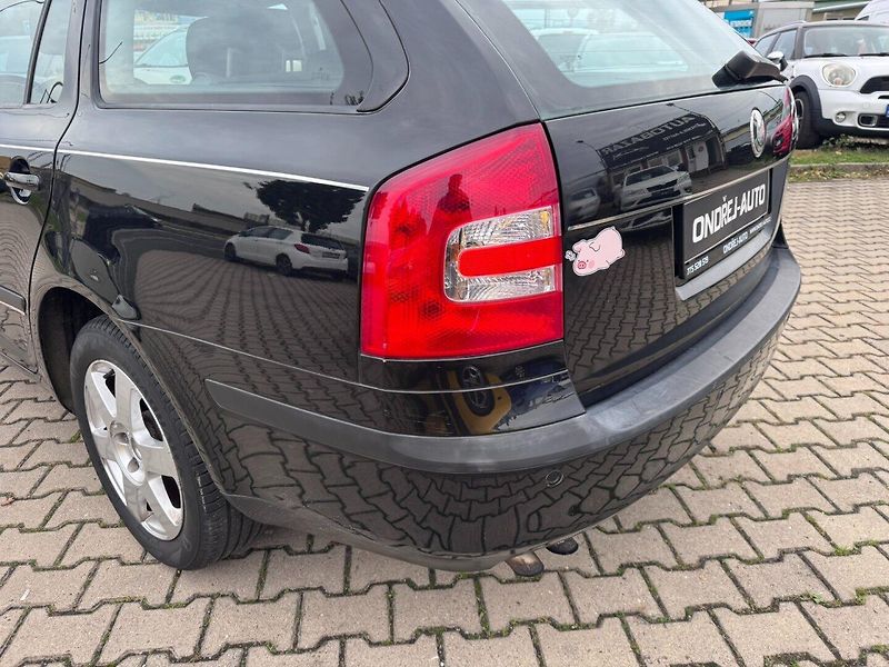 Škoda Octavia (2005) 1,9TDI 77KW TAŽNÉ BEZ DPF 1MAJ - fotka 13 z 48