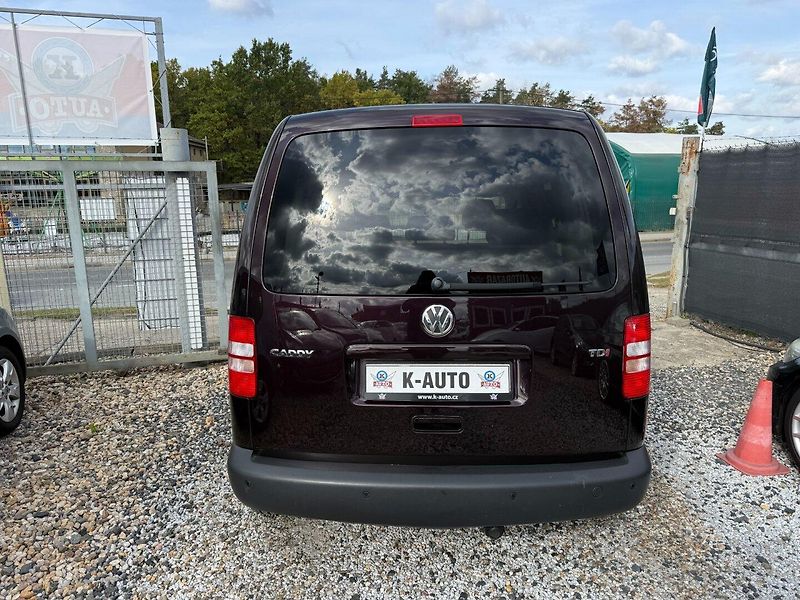 Volkswagen Caddy (2013) 1.6TDi 75kW *DSG*Tažné*Servis* - fotka 5 z 21