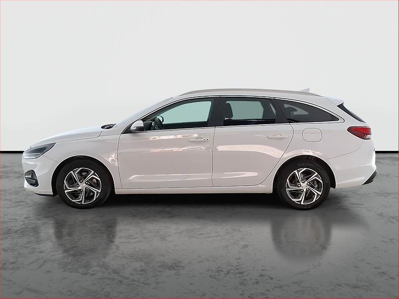 Hyundai i30 (2023) Comfort 1.0 T-GDI, Automat, ČR - fotka 3 z 21