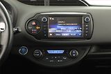 Toyota Yaris (2015) 1.5 Hybrid, Automat, Tempomat - náhled 14