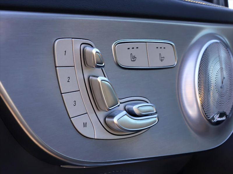 Mercedes-Benz Třídy C 63 S 4,0 AMG 375kW DPH Záruka - fotka 14 z 51