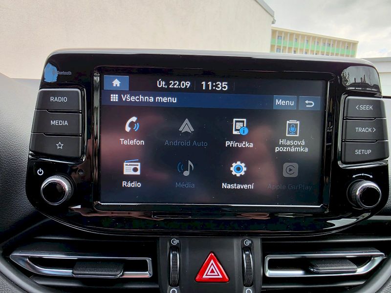 Hyundai i30 (2022) SW Family Smart 1,5GDi 80kW - fotka 12 z 29
