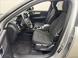 Volvo XC40 2,0 D3 AUTOMAT VÝHŘEV TAŽNÉ - náhled 29