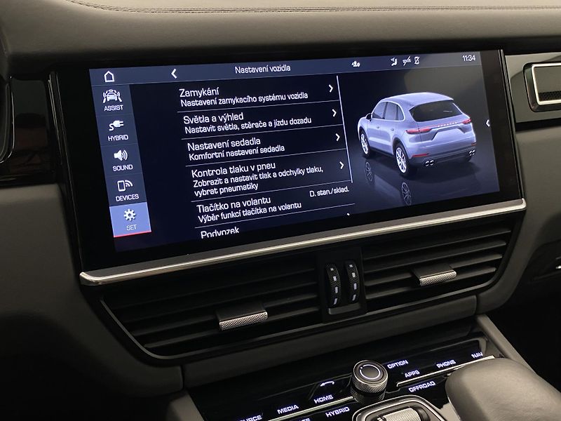 Porsche Cayenne E-HYBRID 250kW AWD AUT CZ - fotka 96 z 111