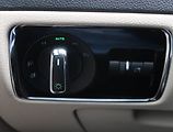 Škoda Superb (2013) Elegance 2.0 TDI, Automat - náhled 17