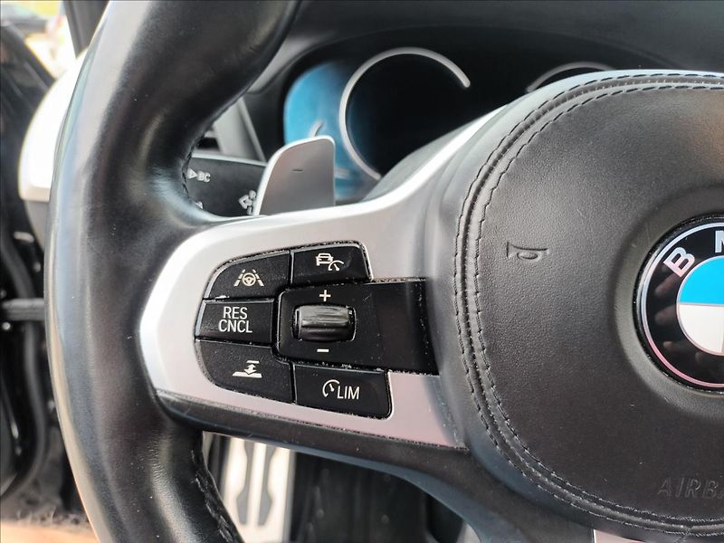 BMW X3 3,0 xDrive30d Mpaket,ČR,PANO, - fotka 29 z 50
